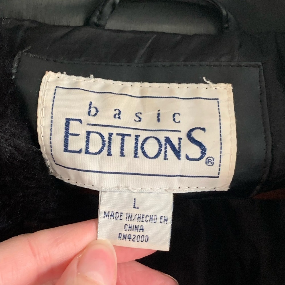 Basic Editions Black Belted jacket with faux fur collar - Picture 2 of 16